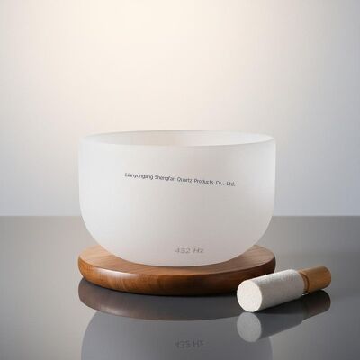 qualité  6-12 inch 432Hz White Frosted Crystal Singing Bowl for Sound Healing and Meditation Usine