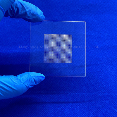 99.99% Plaque de quartz de haute pureté, rainures laser, silicone fondu, vitre de verre de quartz, vitre de verre de quartz