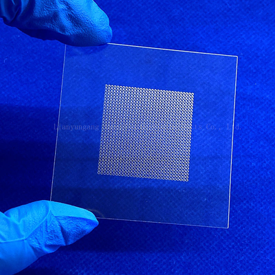 99.99% Plaque de quartz de haute pureté, rainures laser, silicone fondu, vitre de verre de quartz, vitre de verre de quartz