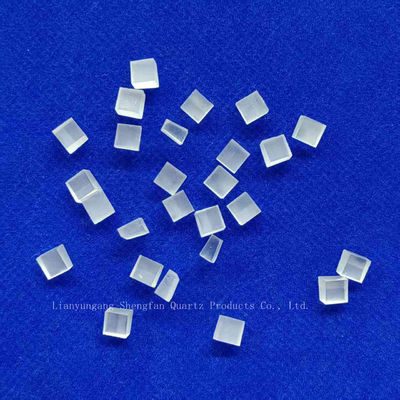 Fabrique personnalisée haute précision petite plaque de verre de quartz glacé plaque fusionnée de silice
