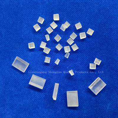 Fabrique personnalisée haute précision petite plaque de verre de quartz glacé plaque fusionnée de silice