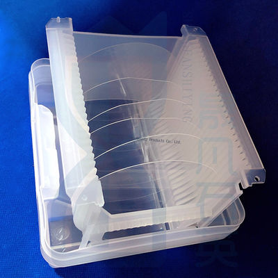 Plaquettes de quartz transparentes à haute transparence utilisées pour les barquettes en quartz et les plaquettes de silicium