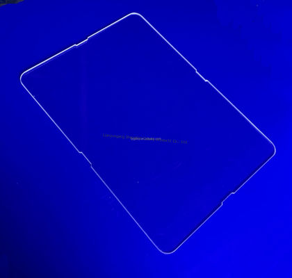 Plaque de verre au quartz à haute transparence de 92% de transmission de la lumière à 1100 °C de température de fonctionnement et à 99,99% de pureté SiO2