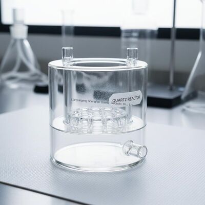 Réacteur de quartz à double couche hautement transparent et résistant à la corrosion personnalisé pour les verres de laboratoire scientifique