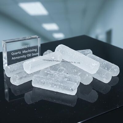 Tube en verre de quartz résistant aux hautes températures de 3 mm de diamètre extérieur, certifié ISO9001, avec une transmission lumineuse élevée