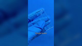 Haute pureté SIO2 99,99 % Résistance thermique jusqu'à 1 200 °C Feuille de verre de quartz fondu